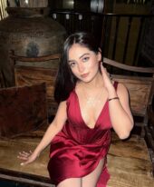 Navya Indian escort in Dubai